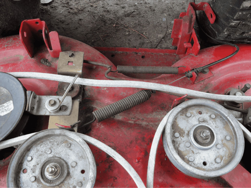 Troy bilt bronco drive belt loose clearance